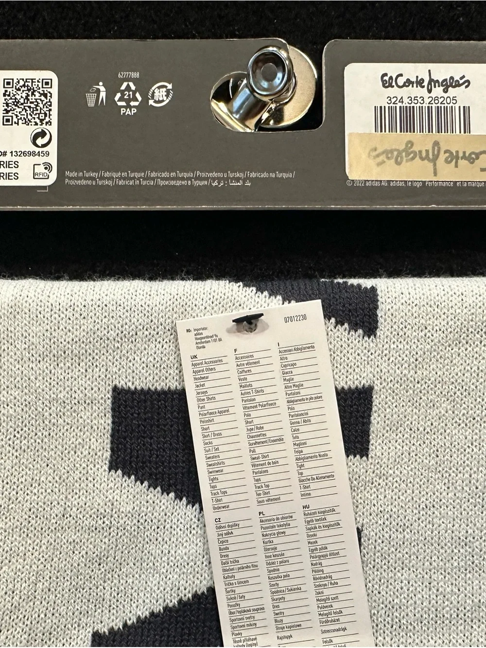 adidas White and Navy Real Madrid Football Club RMFC Soccer Scarf with Crest